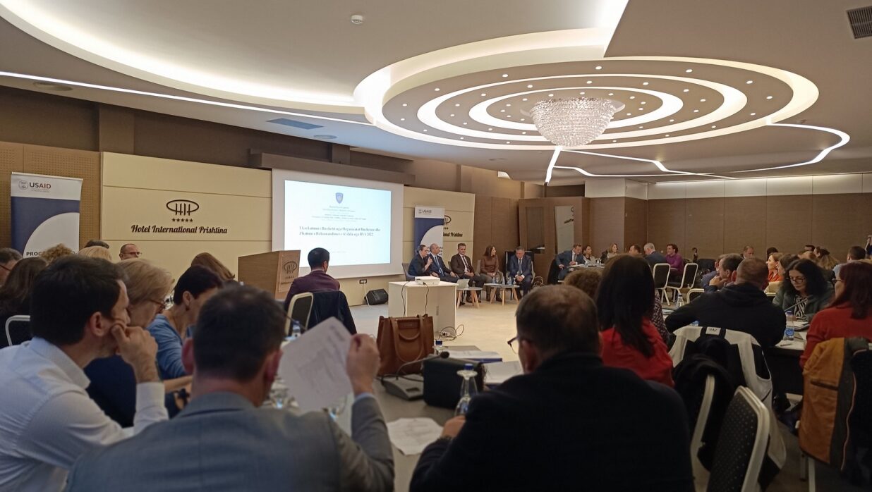 MFPT-ja dhe ZKA-ja mbajtën punëtorinë e fundvitit për përmirësimin e performancës së organizatave buxhetore