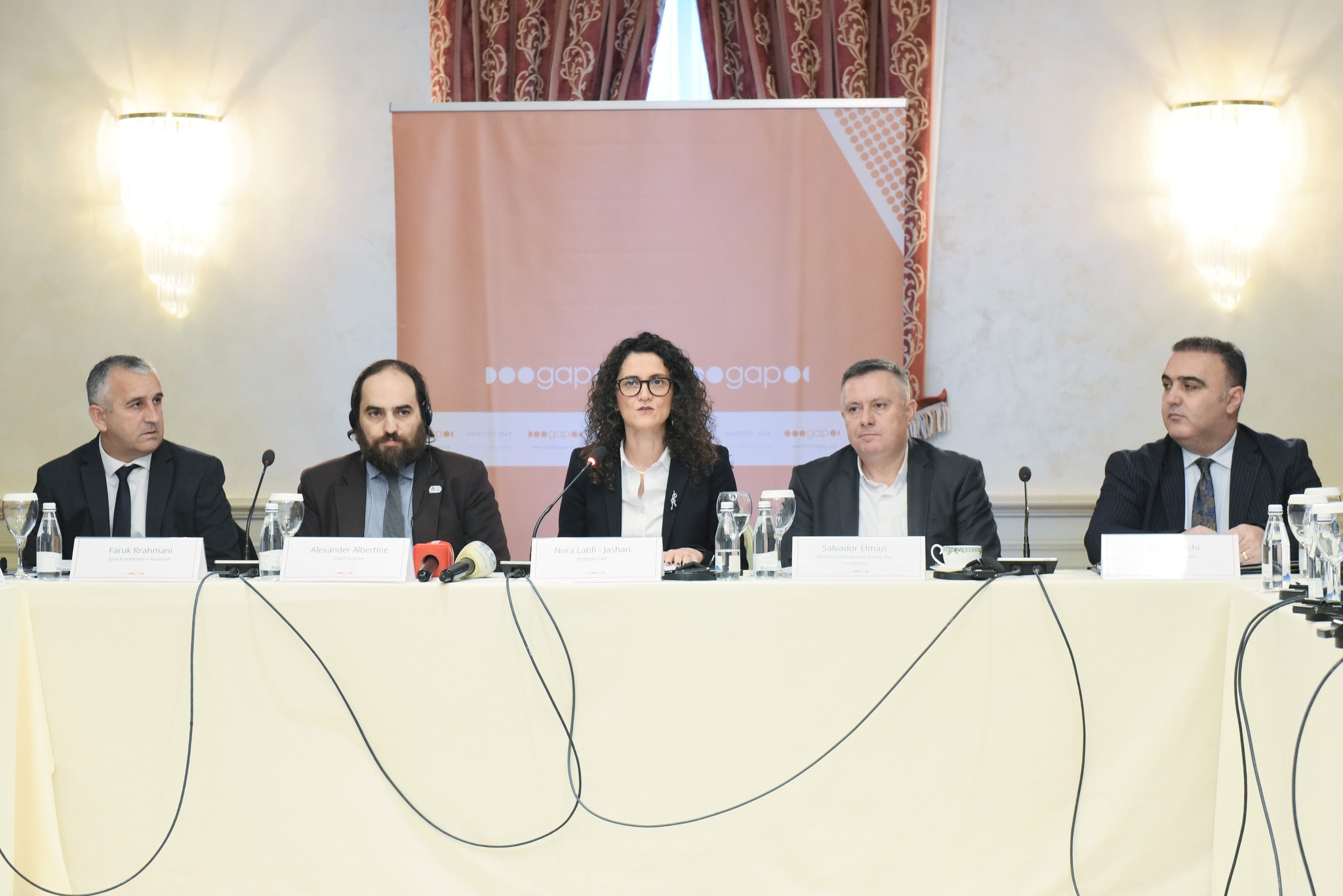 Taksapaguesit kanë të drejtë të kërkojnë transparencë dhe llogaridhënie për menaxhimin e parasë publike 