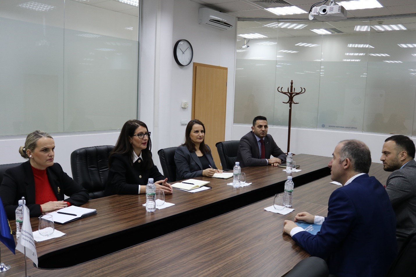 Auditorja e Përgjithshme priti në takim Rektorin e Universitetit të Prishtinës