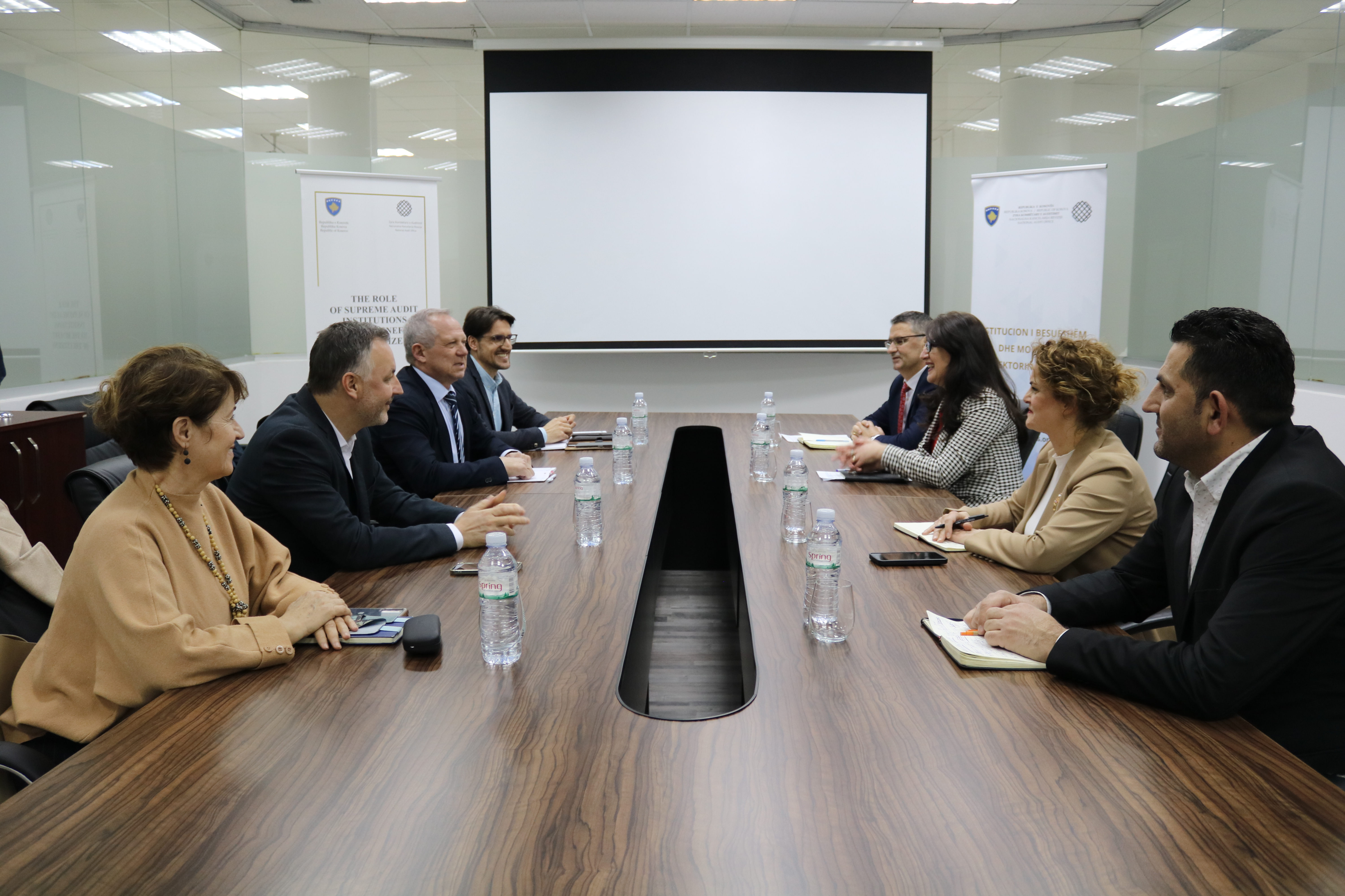 Auditorja e Përgjithshme dhe ekipi i BE-së diskutuan masat e duhura për auditimin e fondeve të BE-së