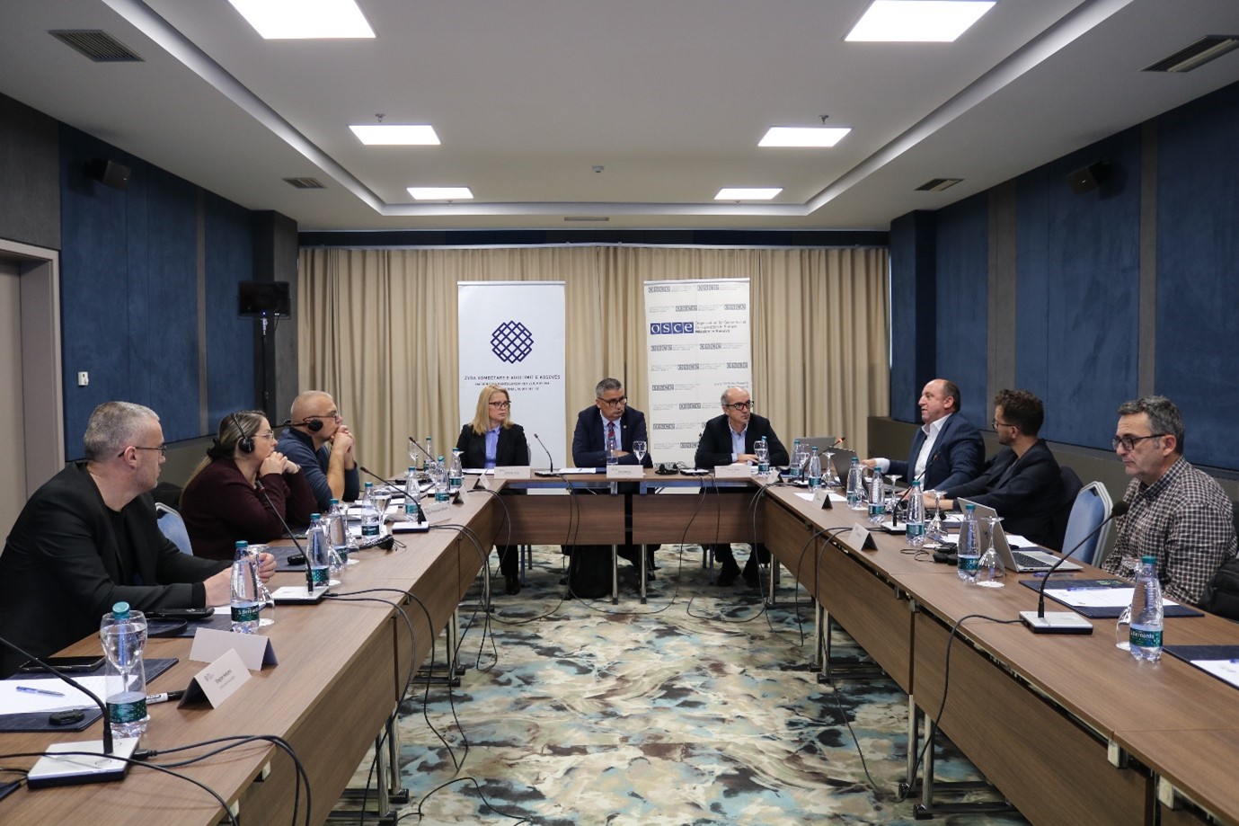 ZKA-ja mbajti punëtorinë në Prishtinë në kuadër të nismës për bashkëpunim me mediat lokale