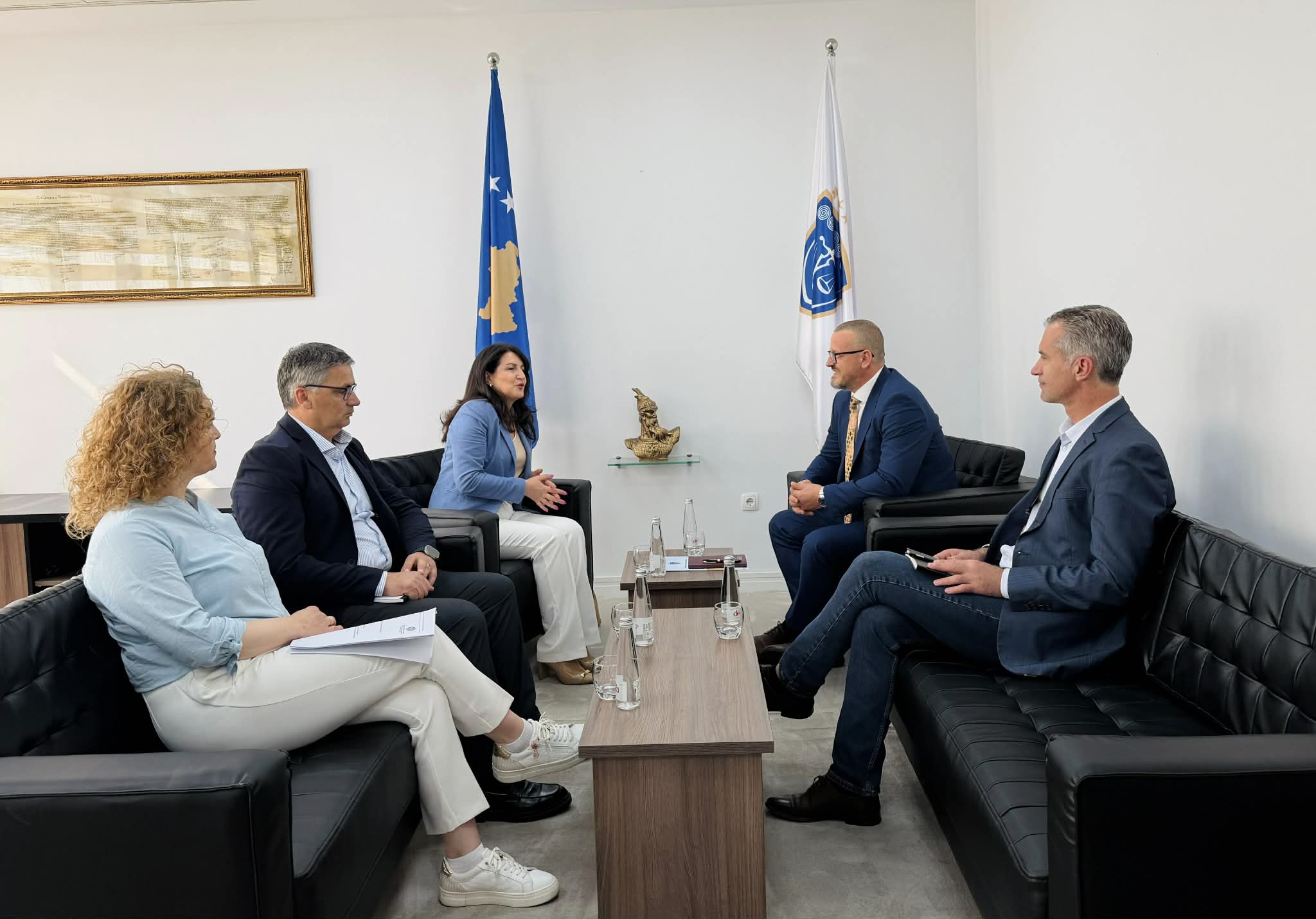 Auditorja e Përgjithshme u prit në takim nga Kryesuesi i Këshillit Gjyqësor të Kosovës