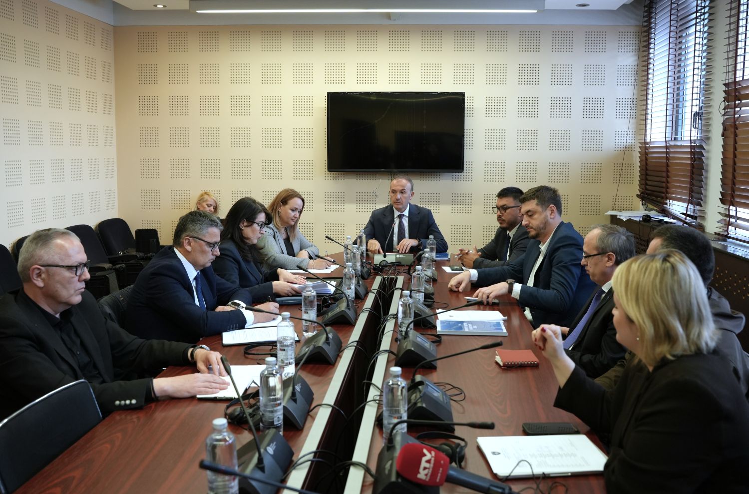 ZKA-ja prezanton të arriturat dhe sfidat para Komisionit për Mbikëqyrjen e Financave Publike 