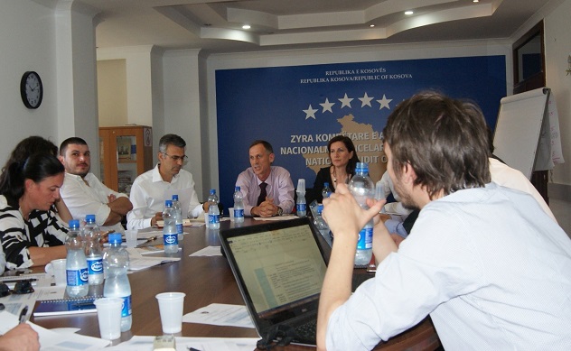 Zyra Kombëtare e Auditimit diskutoi auditimet e performancës me shoqërinë civile