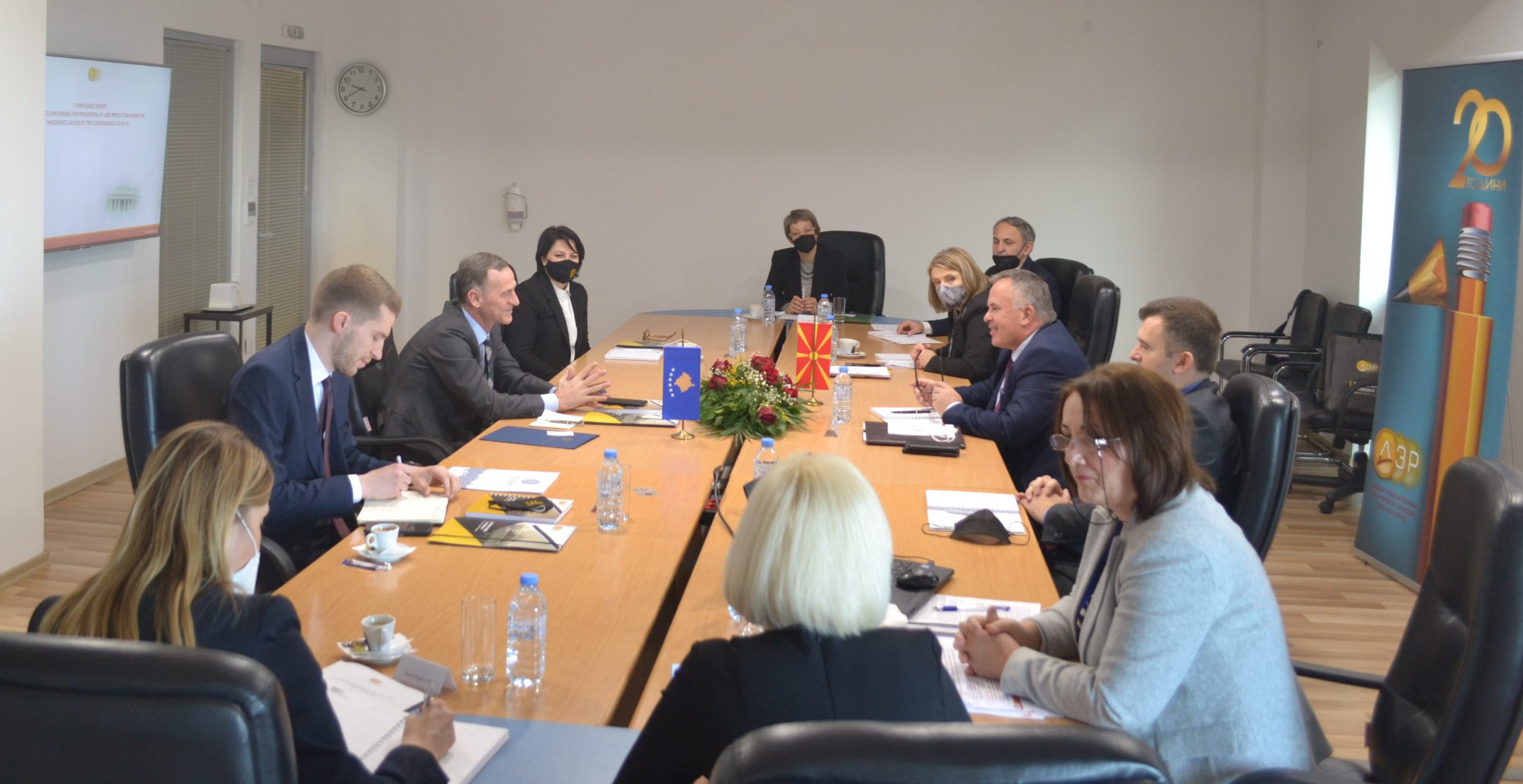 Auditori i Përgjithshëm i Republikës së Kosovës takoi homologun e tij maqedonas, zotohen për thellimin e bashkëpunimit ndërmjet dy Institucioneve Supreme të Auditimit