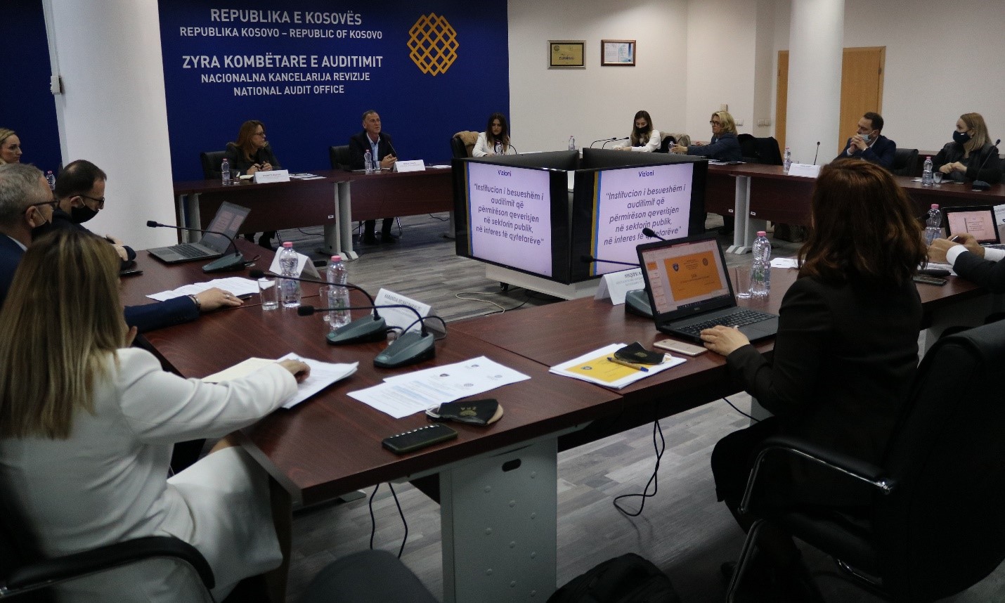 Deputetët e Kuvendit të Kosovës vizituan Zyrën Kombëtare të Auditimit