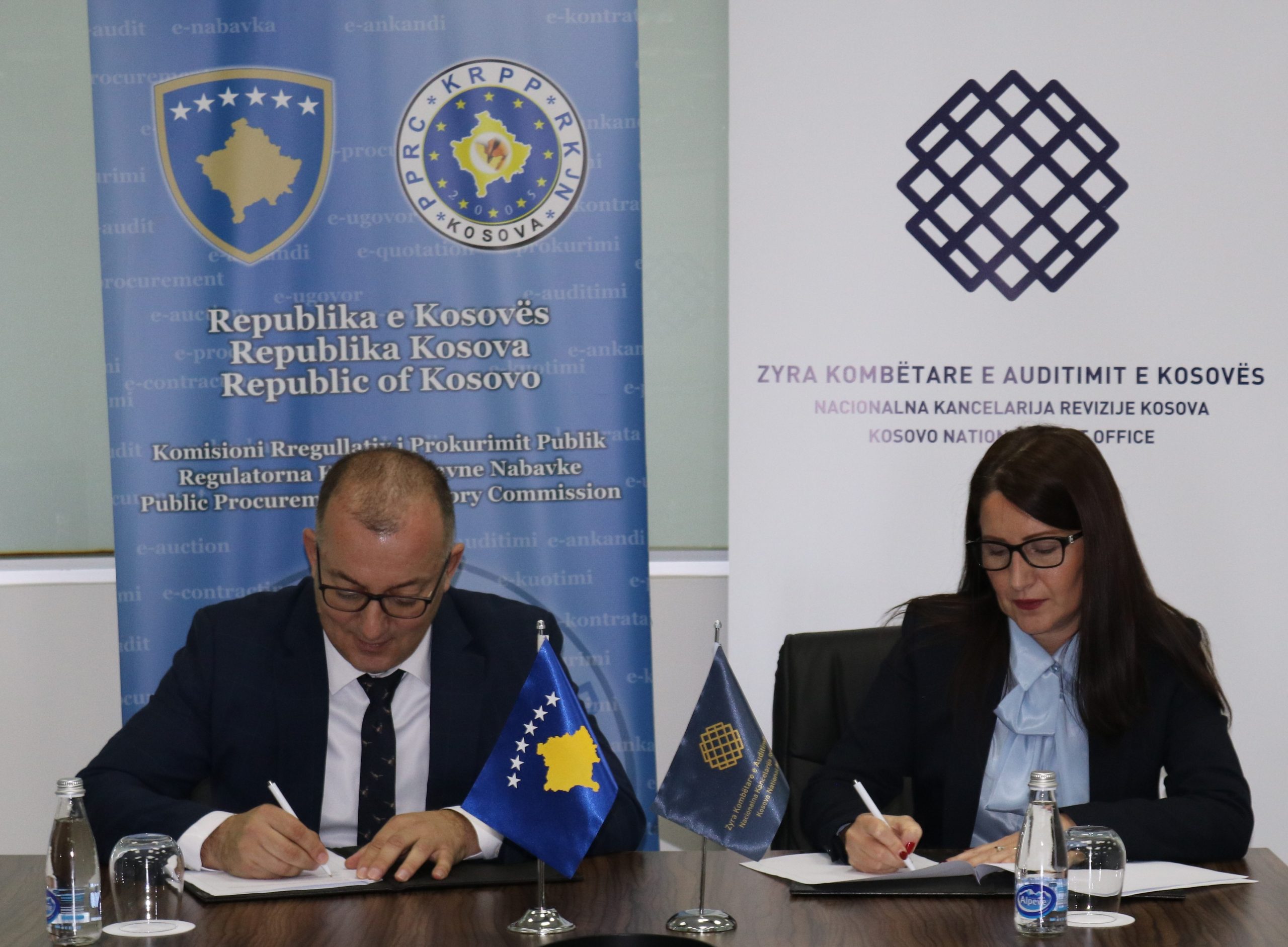 Zyra Kombëtare e Auditimit dhe Komisioni Rregullativ i Prokurimit Publik nënshkruajnë memorandum bashkëpunimi për rritjen e llogaridhënies dhe transparencës në fushën e zbatimit të legjislacionit të prokurimit publik