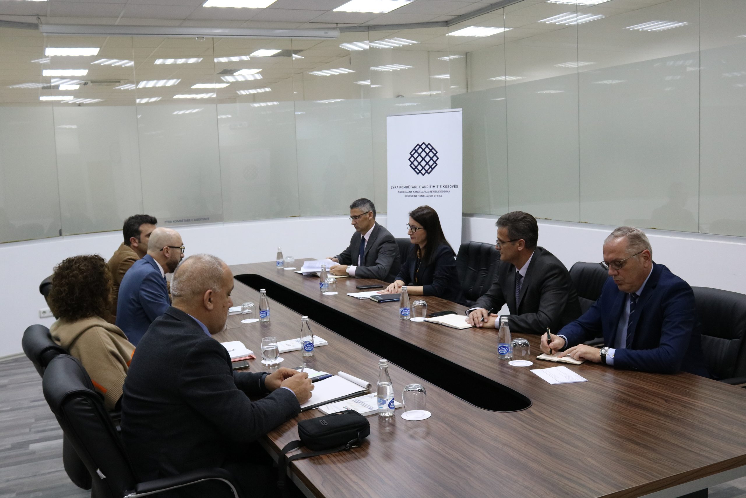 Zbatimi i projektit të USAID-it “Integriteti i Komunave të Kosovës” përmirëson qeverisjen dhe menaxhimin financiar në pushtetin lokal